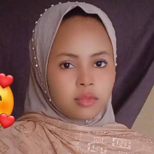 A\'isha Adam Bunkau